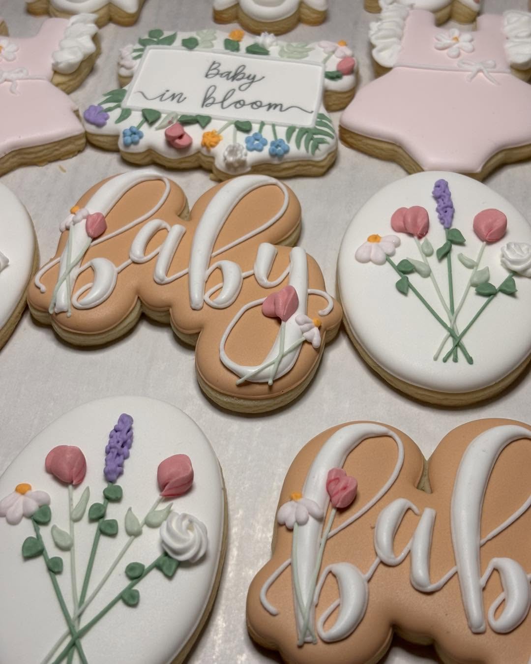 Baby in Bloom floral baby shower cookies